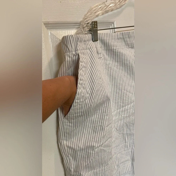 Old Navy NWT Shorts Size XXL Stripes Coastal Preppy Chino 3.5 Inch - Picture 2 of 7